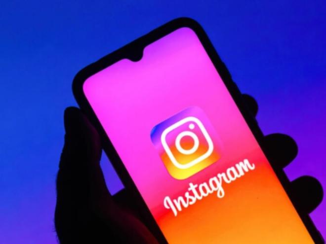 O Instagram tem cumprido o papel de um gigantesco álbum de fotos do cotidiano das pessoas e essas imagems pode ser guardas em outros locais 