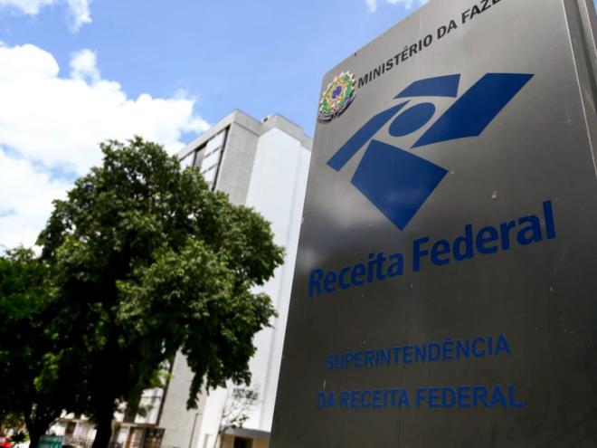 Melhora da economia e petróleo impulsionam receita, apontam os dados do Ministério da Fazenda