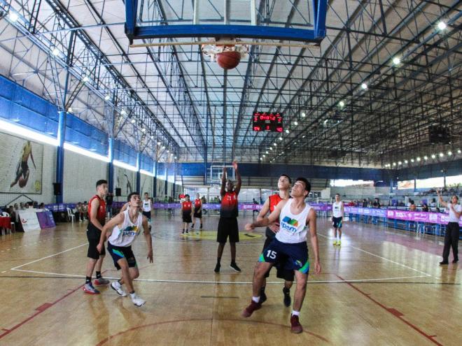 Podem participar dos jogos estudantes-atletas de 12 a 17 anos das escolas públicas e particulares do estado
