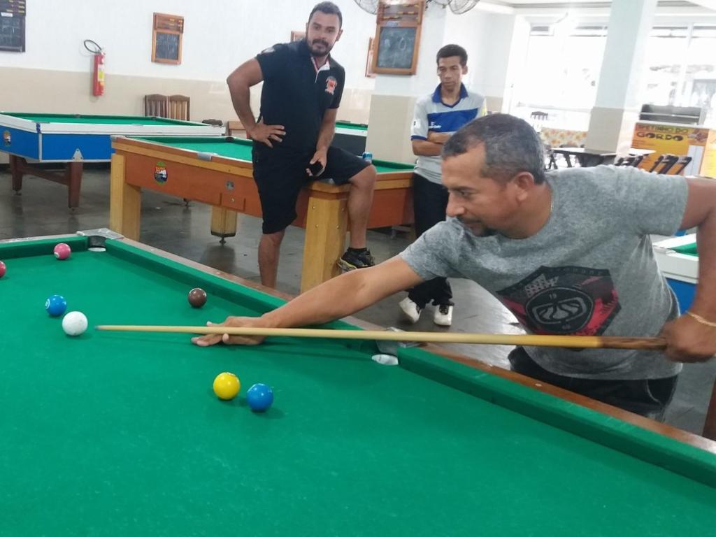 Baianinho X Pablo torneio de sinuca de Oliveira Minas Gerais 2019 