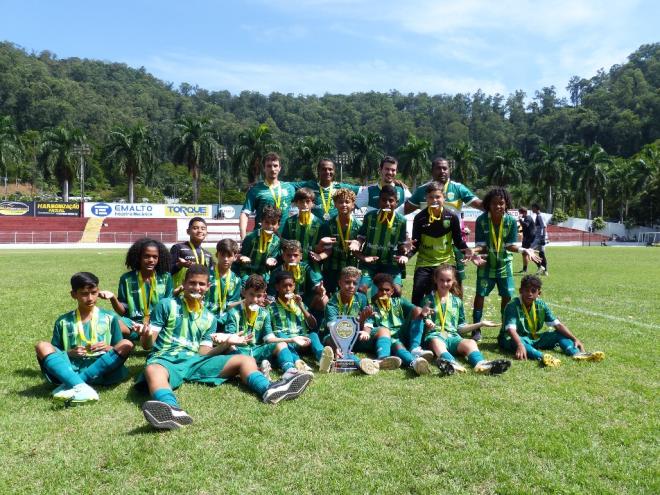 O Porto, do Espírito Santo, venceu o Coopevale e conquistou o título da categoria mirim