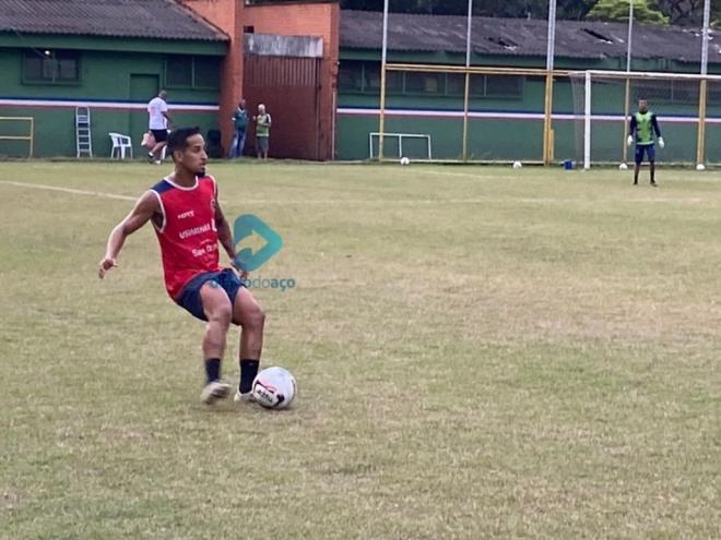 O lateral Renan, 23 anos, vem se firmando como um dos destaques na campanha do Tigre