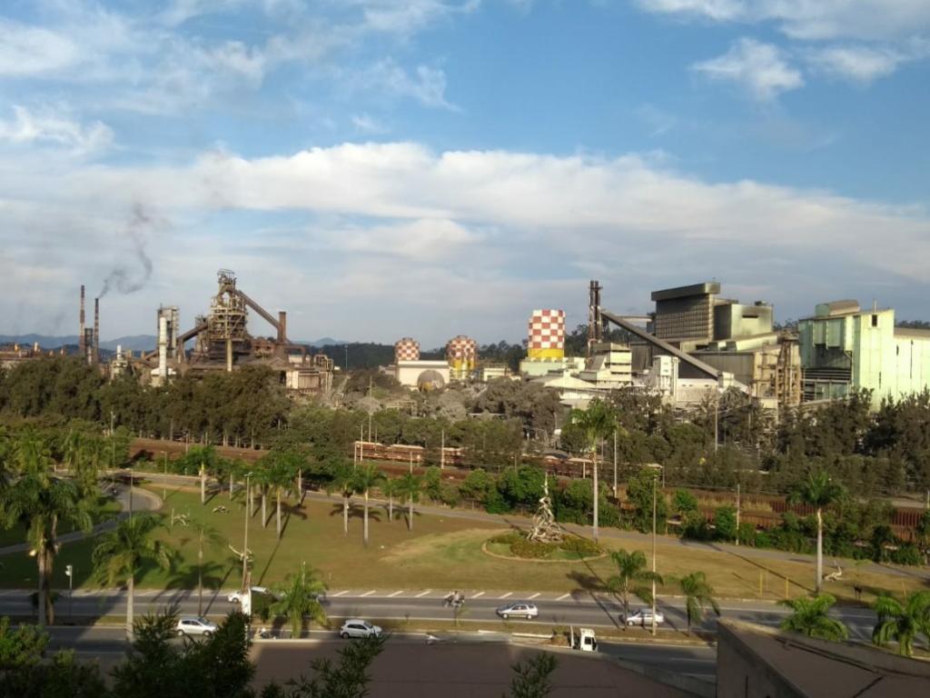 Oportunidade é para trabalhar na  usina em Ipatinga