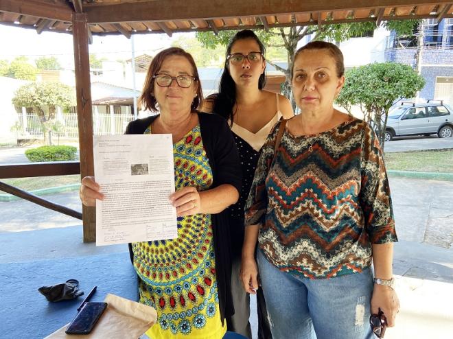 Moradoras do bairro Horto organizam abaixo assinado e protesto contra destruição de mata que forma um cinturão verde no Horto, em Ipatinga