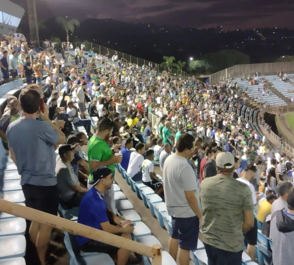 A torcida do Tigre marcou presença na partida deste sábado, no Ipatingão