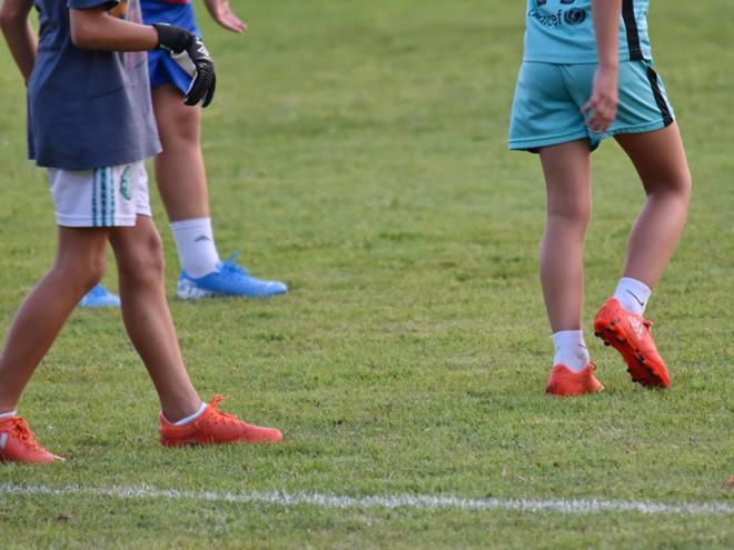 Aluna do colégio havia sido impedida pela direção da instituição de se inscrever no campeonato de futebol 