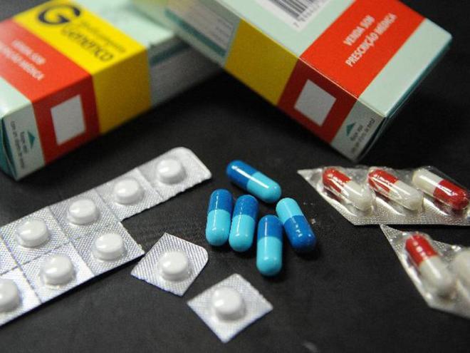 Mais de 80 dos municípios reclamam da falta de medicamentos da lista básica ou componente básica